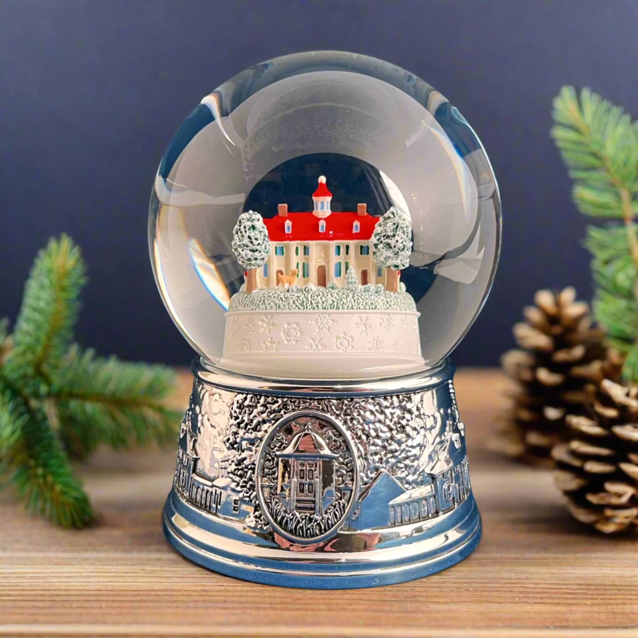 Mount Vernon Musical Snow Globe - Image 2